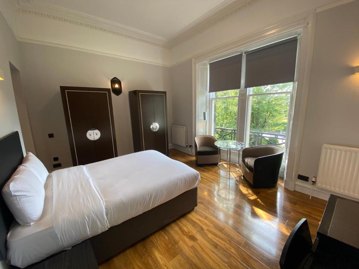 No6 West Coates Hotel Edinburgh Exterior photo