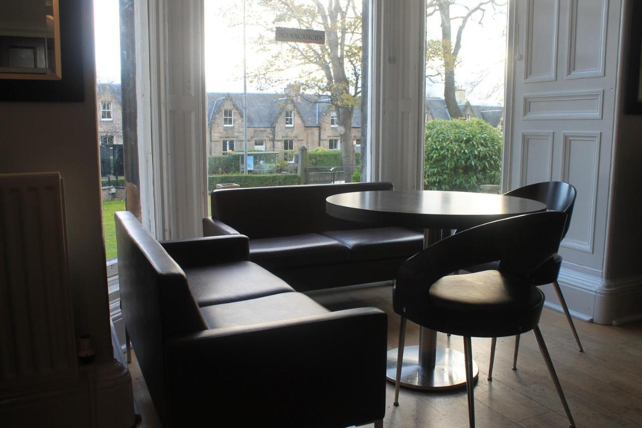 No6 West Coates Hotel Edinburgh Exterior photo